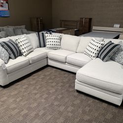 Light Gray Sectional W/ Black/gray Accents