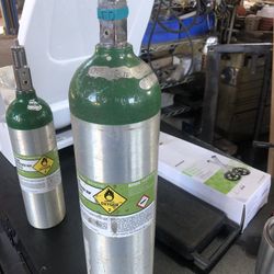 Oxygen Bottles And Rolling Cart