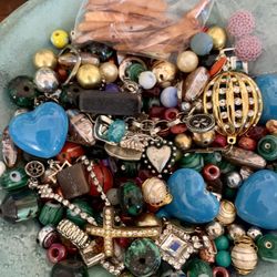 2 lbs+ Lot Mixed Assorted Beads Soup for Jewelry DIY Arts & Crafts in Repurposed Glass Storage Jar