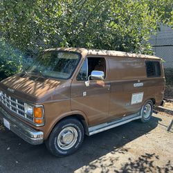 1988 Dodge Ram Van