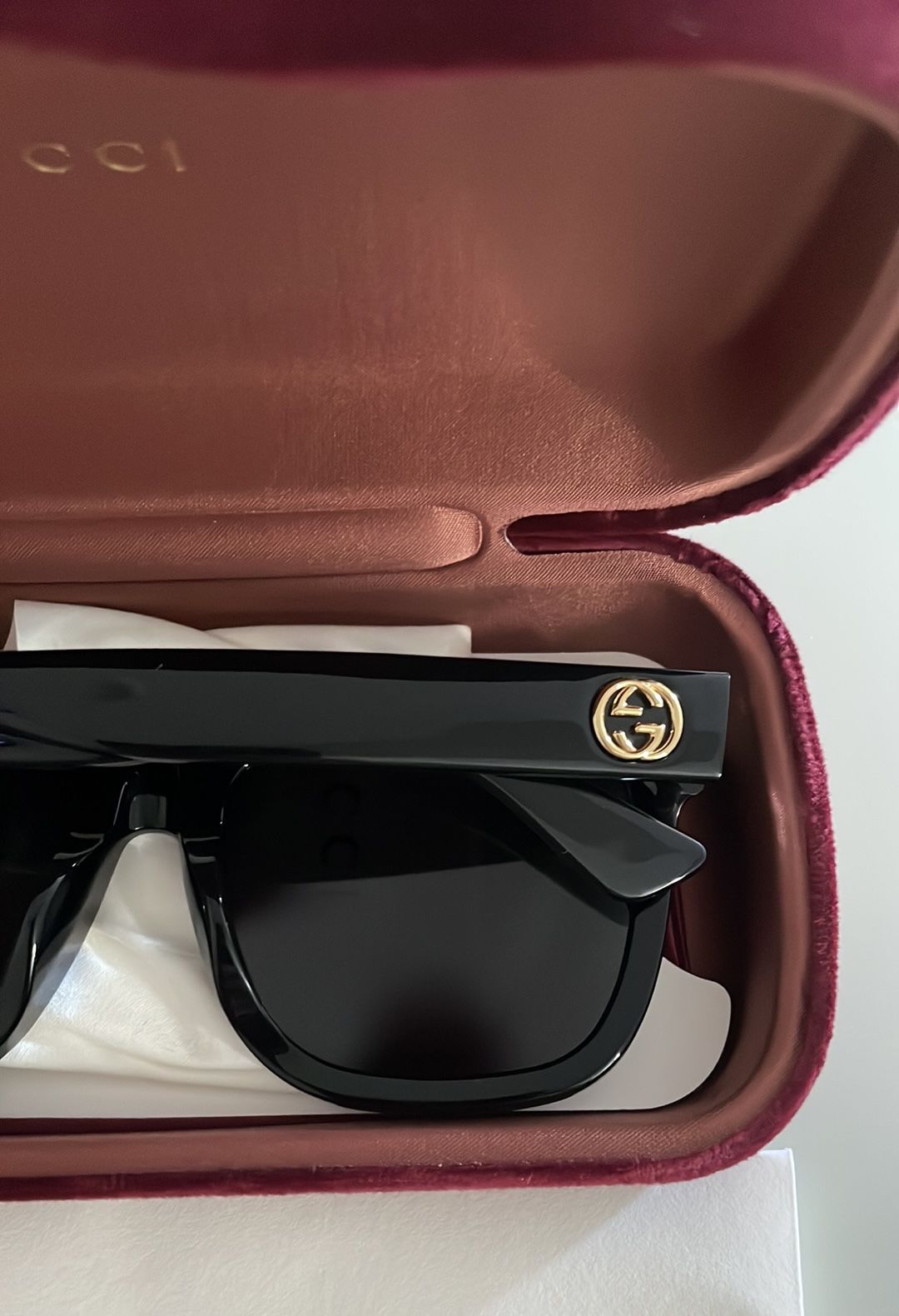 New✨authentic Gucci Women's GG34SAN 55mm sunglasses