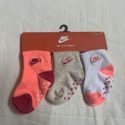 Nike Baby Girls No-Slip Ankle Socks 12-24Months Outfits 