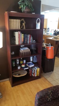 Bookshelf 