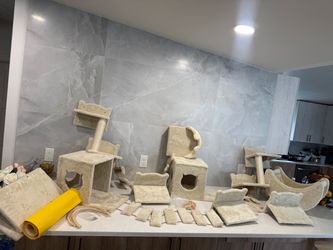 Large Beige Cat Climbing Set – Cat Wall Playground, Scratching Posts & Beds