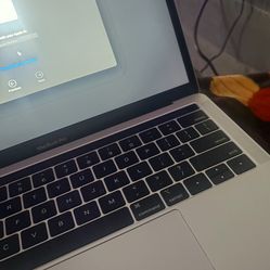 Apple MacBook Pro