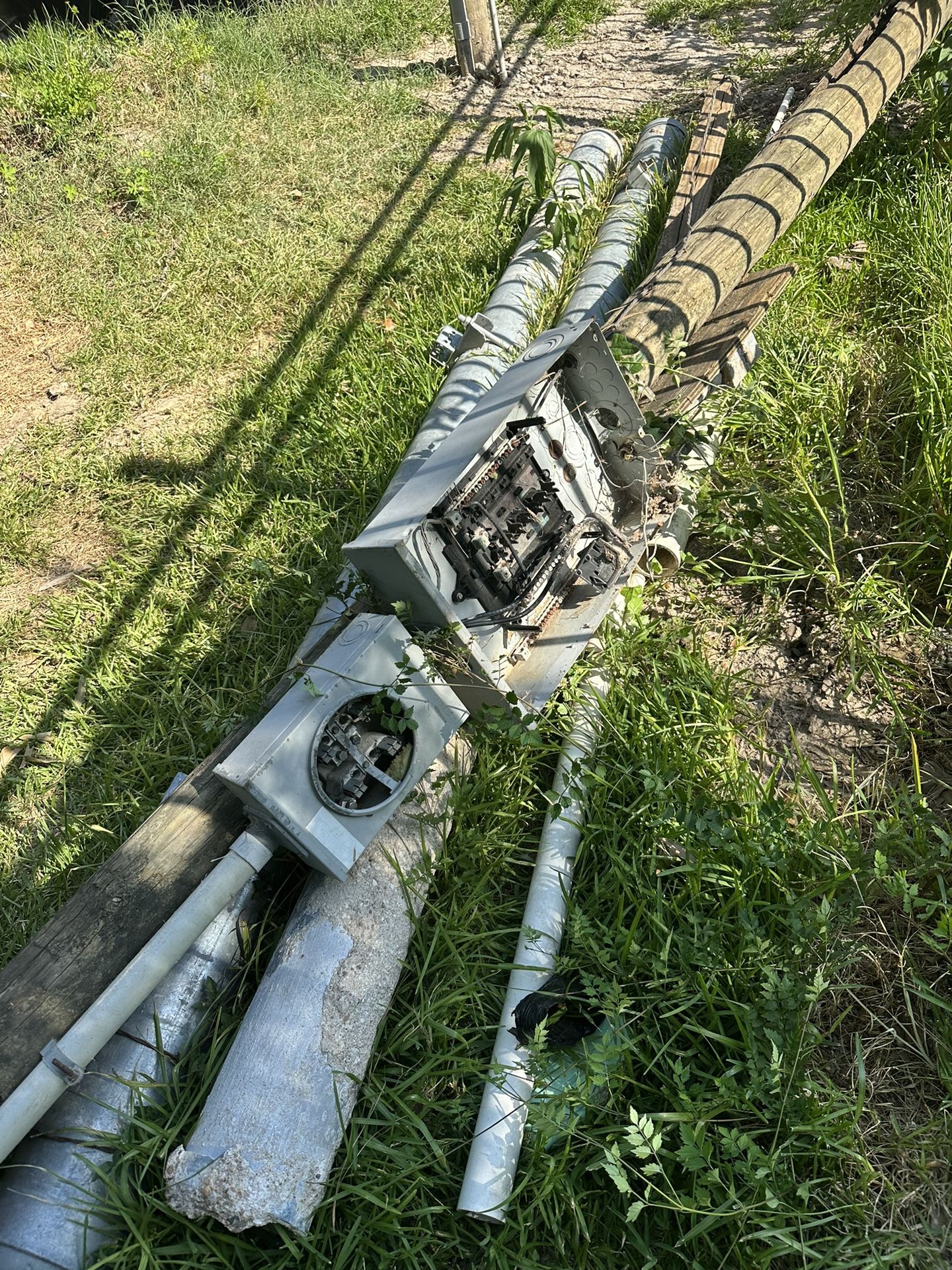 200amp Meter Pole