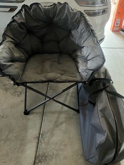 Outdoor collapsible chair