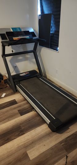 Health rider Soft Strider R60 treadmill for Sale in Reedley CA OfferUp