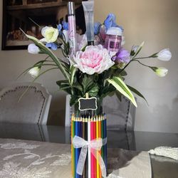 Pencil Vase Beauty Gift Set