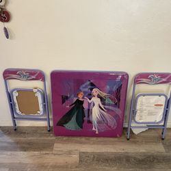 Princess Kids Table With Two Foldable Chairs