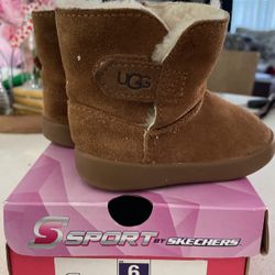 Toddler UGGS size 4-5