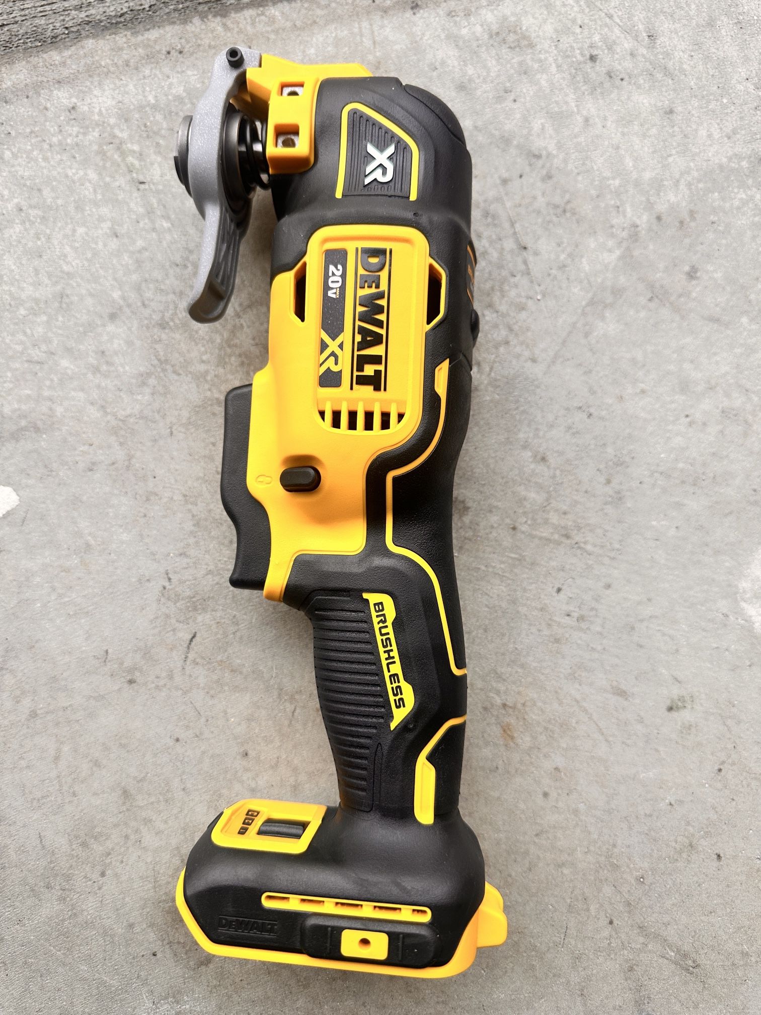 Dewalt Oscillating Multi-Tool
