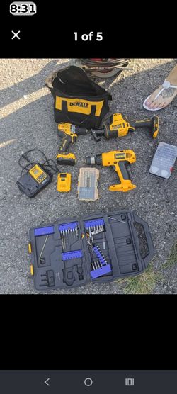 DeWalt Cordless Drill Set with Batteries and Bag