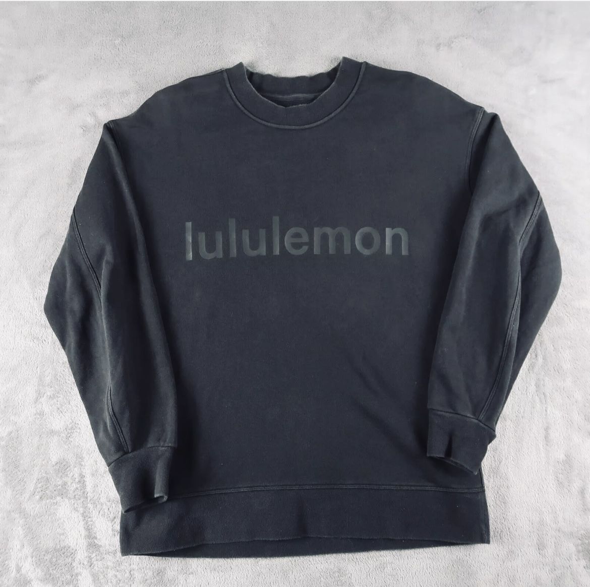 Lululemon Crew Sweatshirt Womens Size Medium Faded Black