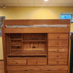SOLID PINE COMPUTER STORAGE LOFT / BUNK BED WITH TRUNDLE BED