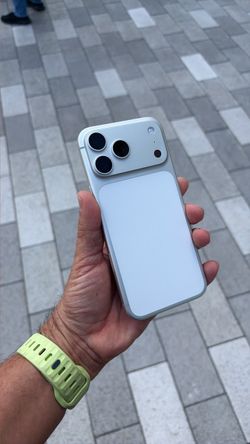 iPhone 17 Pro Max - Unlocked 512 GB