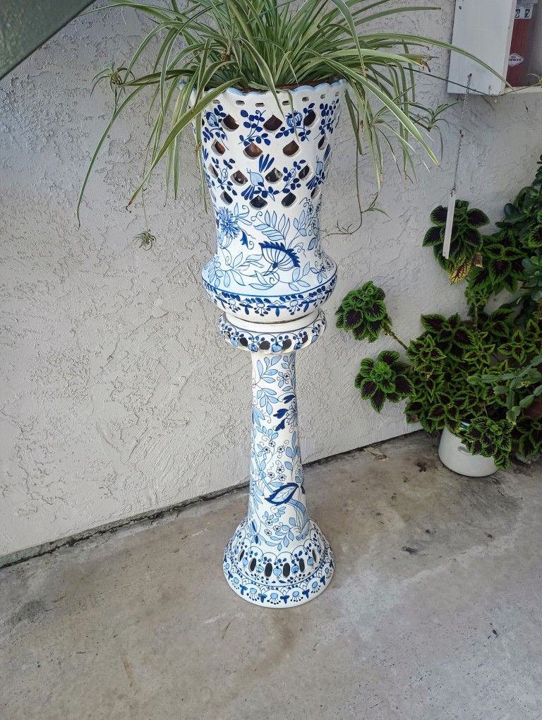 1970s Spanish Jardiniere Planter on Pedestal