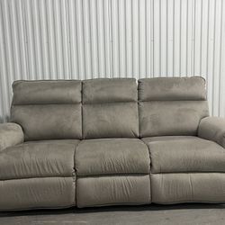 La-Z-Boy Gray Reclinable Sofa, Like New! (Free Delivery!)