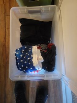 Free bag of kids' clothes