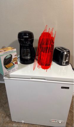 Coffee maker, sandwich maker, and toaster