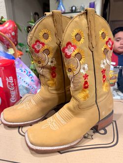 Women boots