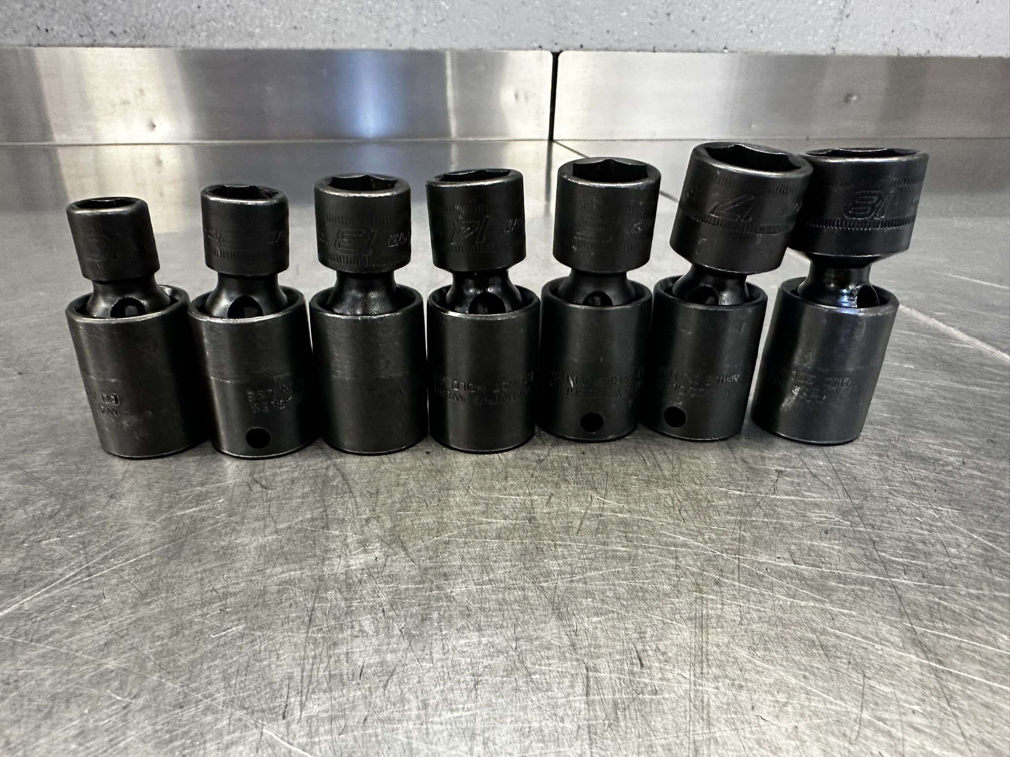 Snap On 7 pc 3/8" Drive 6-Point Metric Shallow Impact Swivel Socket Set
