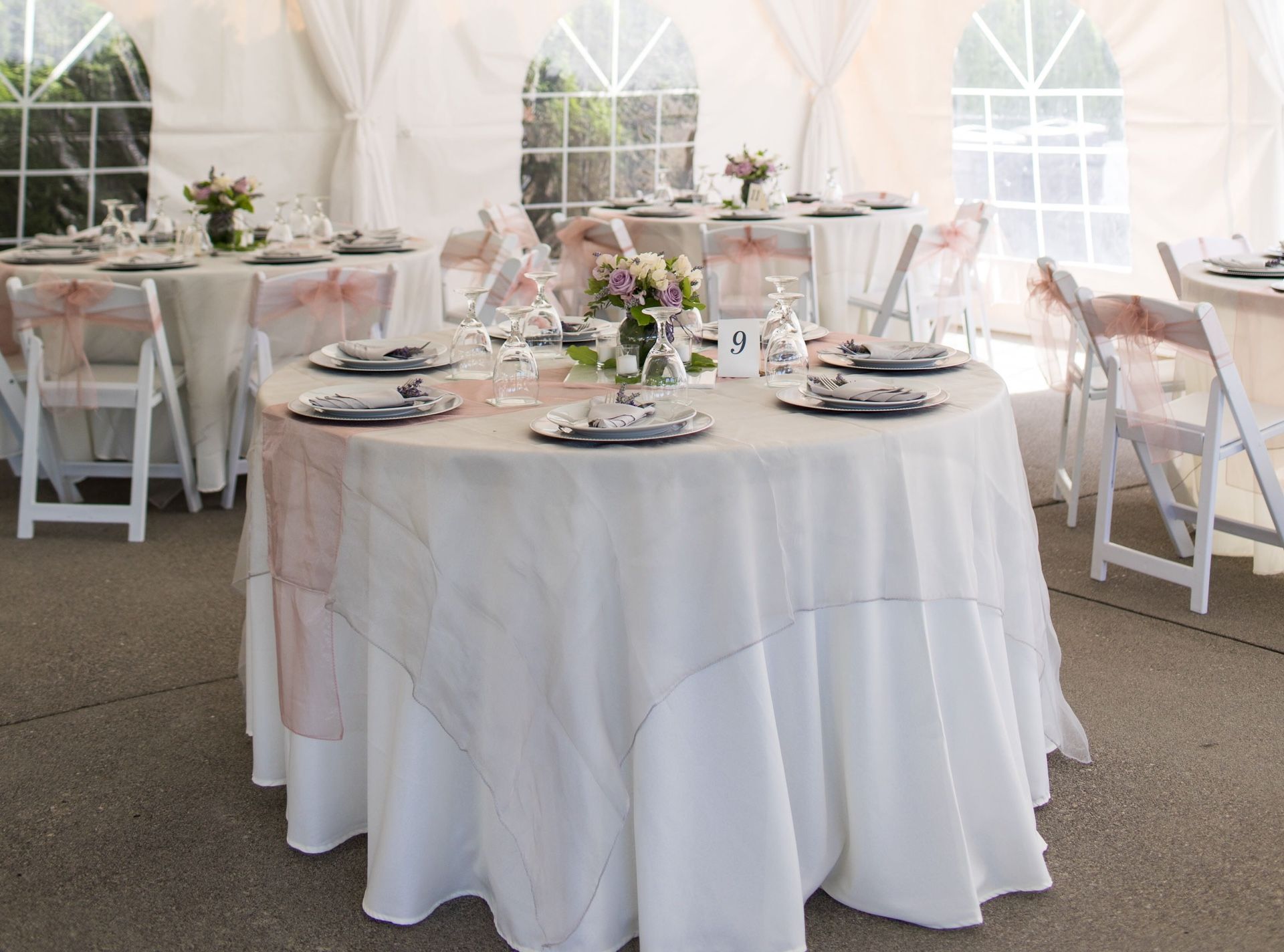 Round Ivory Tablecloths