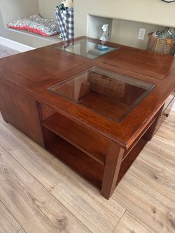 Thomasville Coffee table