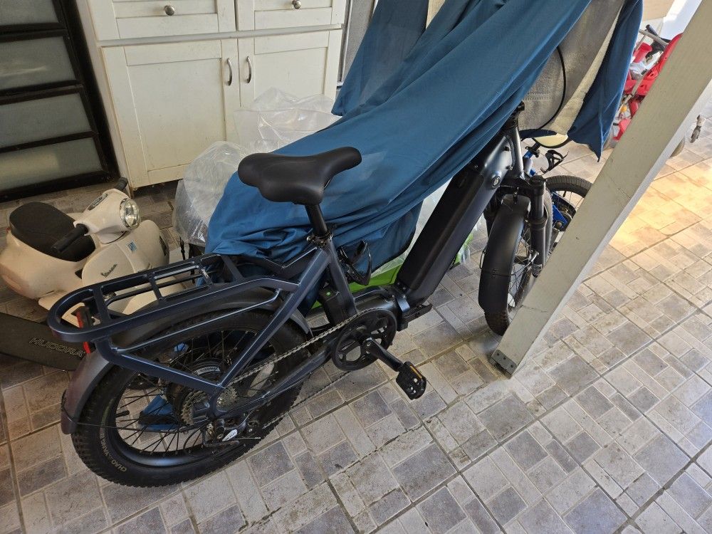 Ride1up Portola compact folding ebike