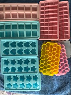 Set of 9 silicone ice molds