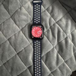 Apple Watch Series 8