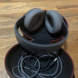 Dr. Dre Beats Studio3 Wireless Headphones 