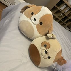 SQUISHMALLOWS/ variety of sizes 