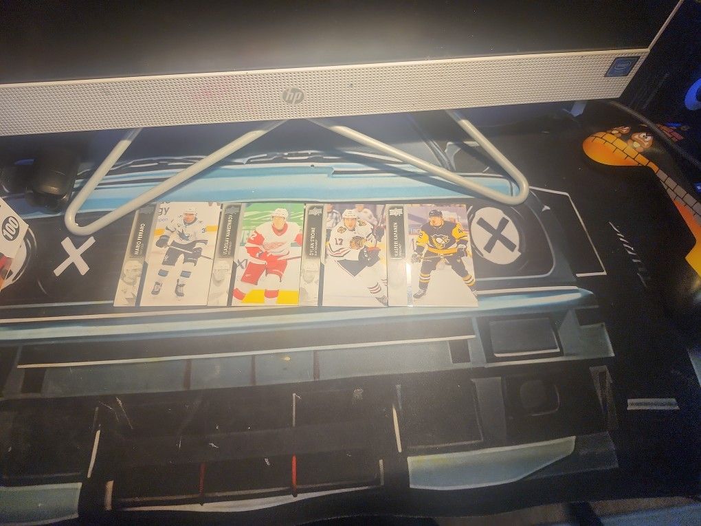 Hockey cards
