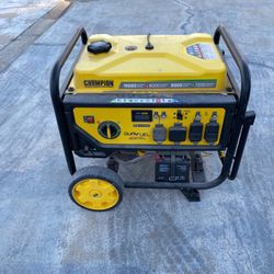 Champion generator 10000 Watts. DualFuel Propane Or Gasoline.  