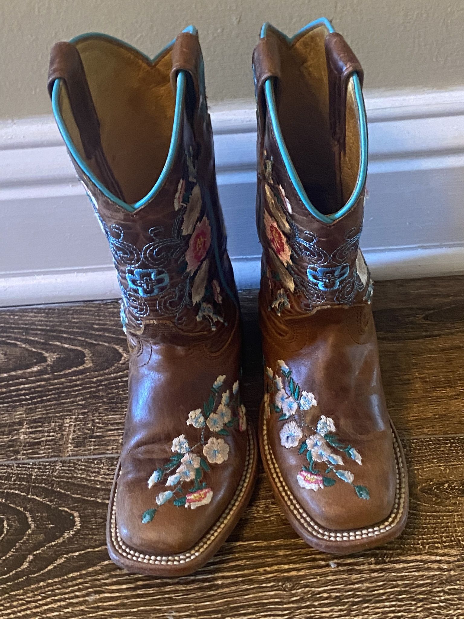 Girls Cowgirl Boots