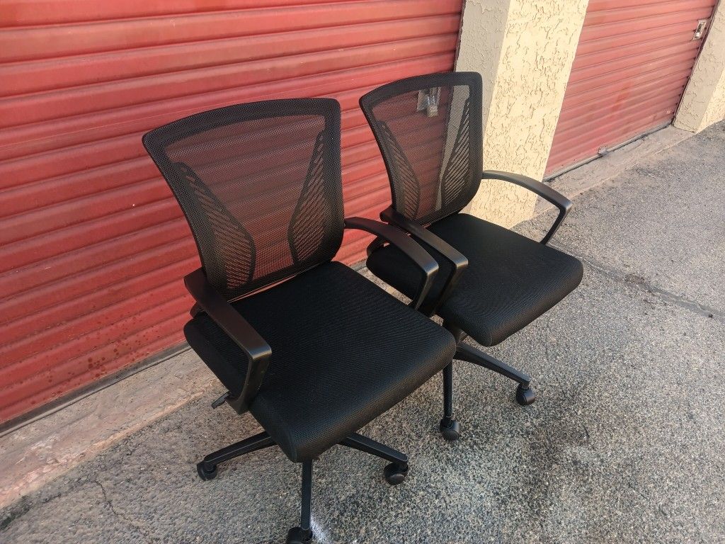 2 Piece Focused Furniture Office Chair Set.