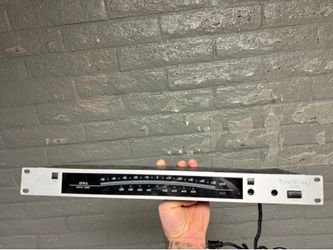 KORG TONEWORKS DTR-2 rack tuner