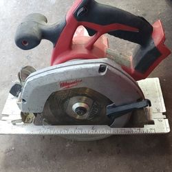 MILWAUKEE 6.5" CIRCULAR SAW - LOCAL PRICE OF 60.00