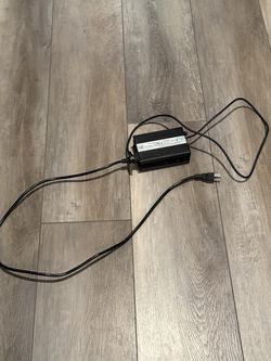 Fuyuang E-Bike Li-ion Battery Charger - 48V