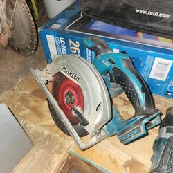 Makita Skill Saw 