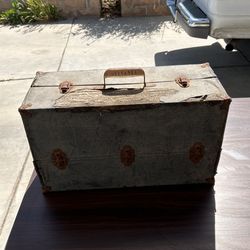 Vintage Cases 50 Bucks