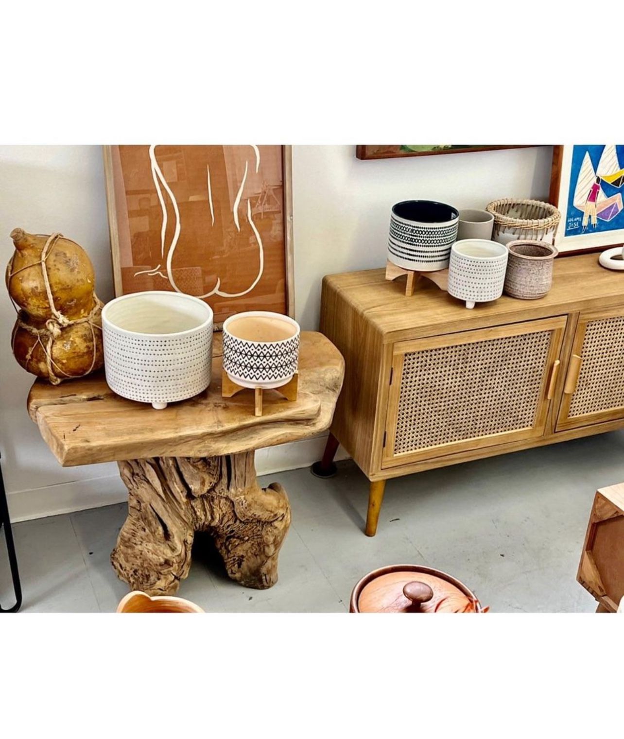 READ AD New Credenza Art Planter Plants Pot Vase Dresser Table Sofa Teak Bookcase Mirror Desk Lamp Pottery Wood Ceramics Couch Loveseat Chair