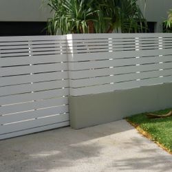 Fence  And Deck Builders 
