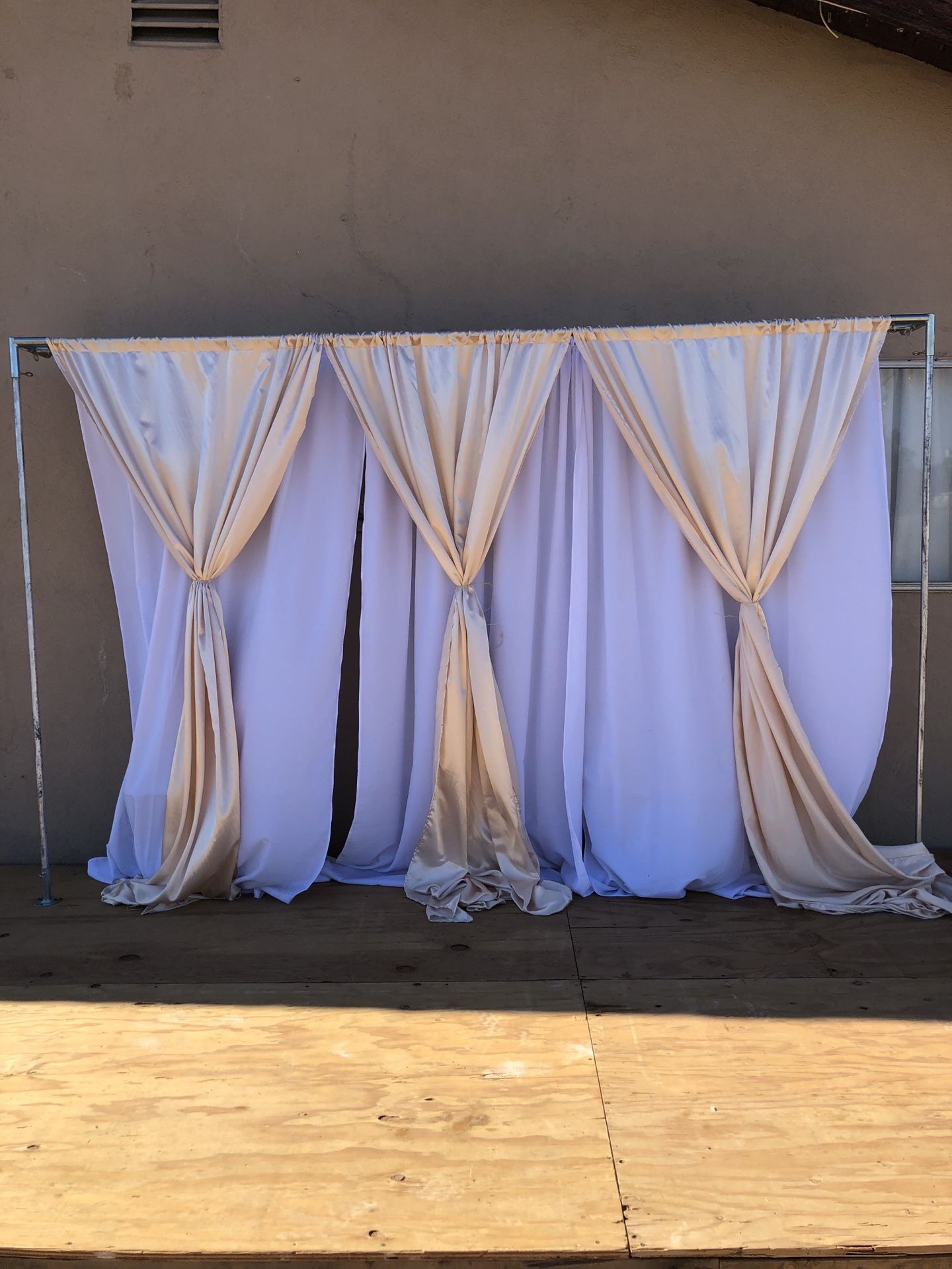 Cubresillas,Moños,Cortinas Y Diamantes