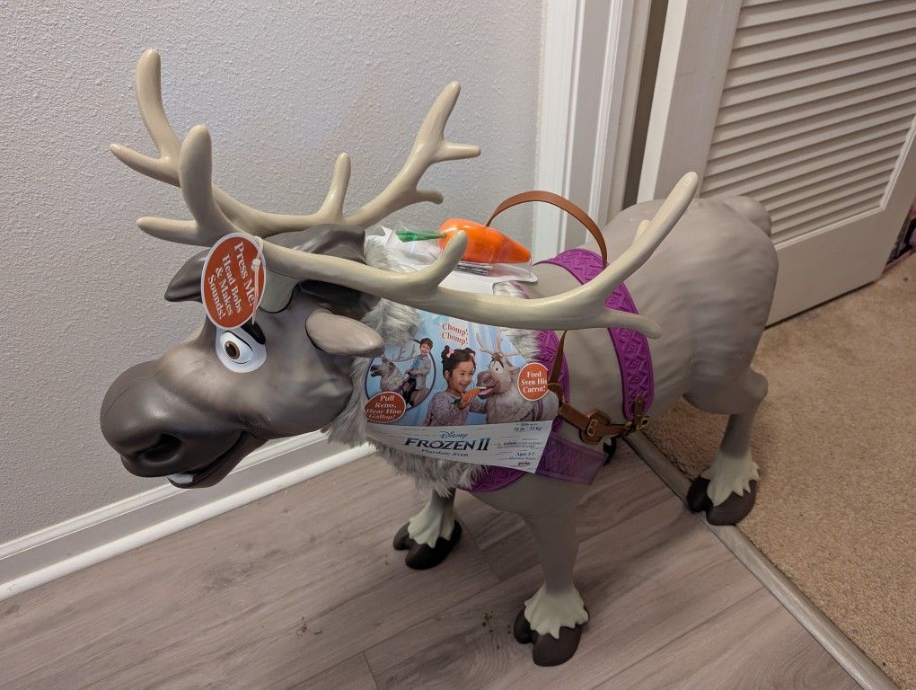 Sven Reindeer Frozen 2 My Size Playdate Sven with Sounds