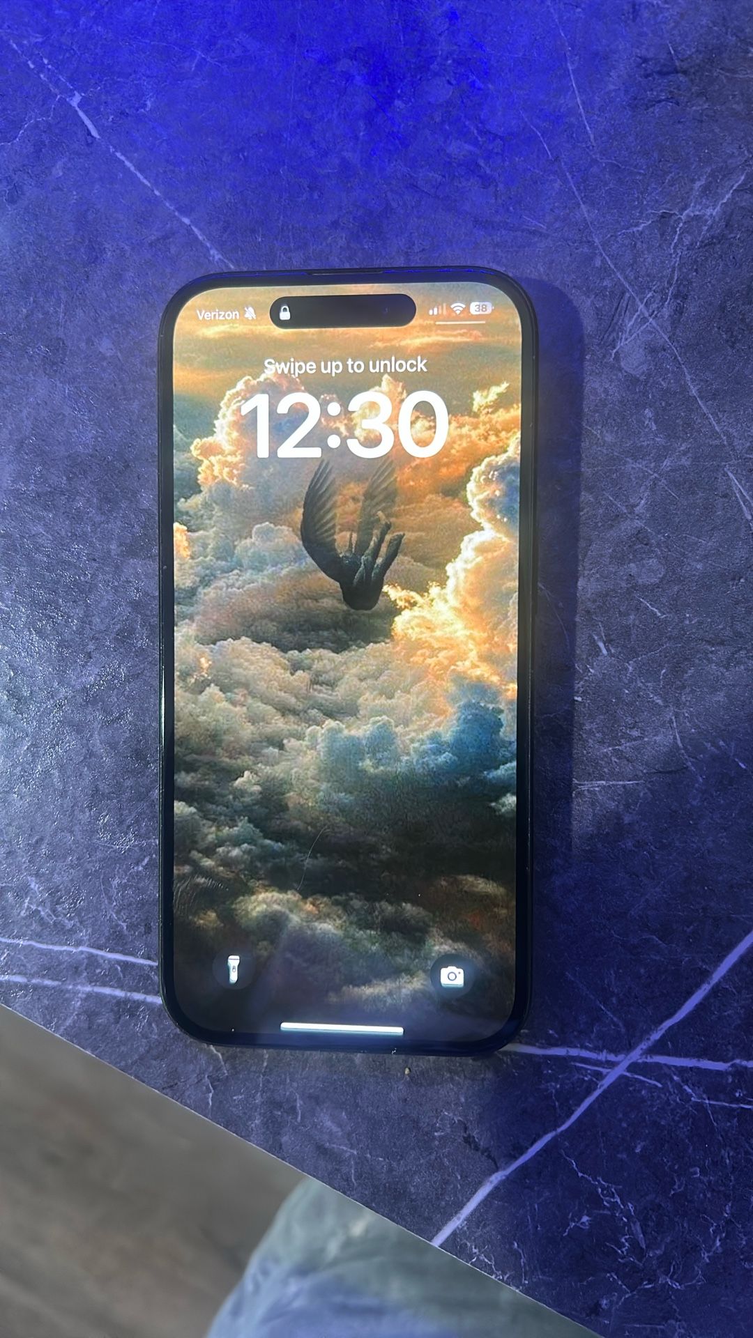 iPhone 16 