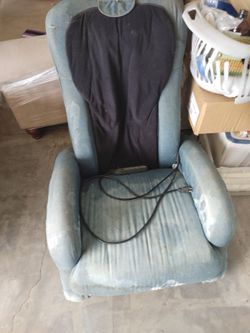 Massage chair $20 works just dirty