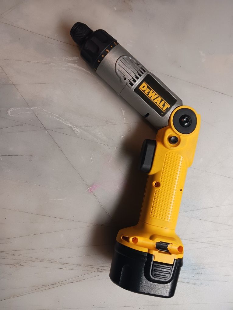 DeWalt Drill/Screwdriver *Read*