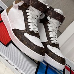 Louis Vuitton Women’s Boombox High Top Sneakers 